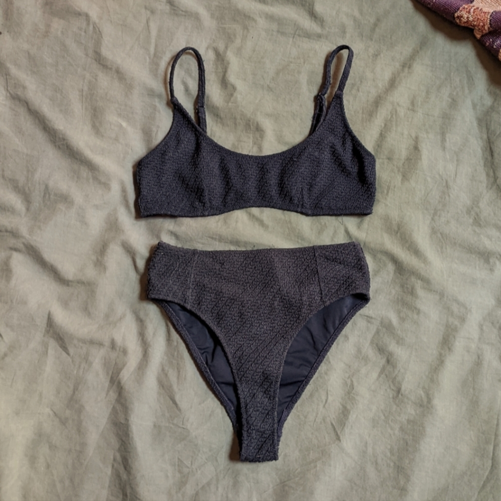 triangl Bikini set